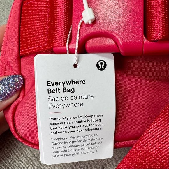 Lululemon Everywhere Belt Bag Cherry Mist Crossbody Bag Waist Bag NWT - Picture 8 of 12